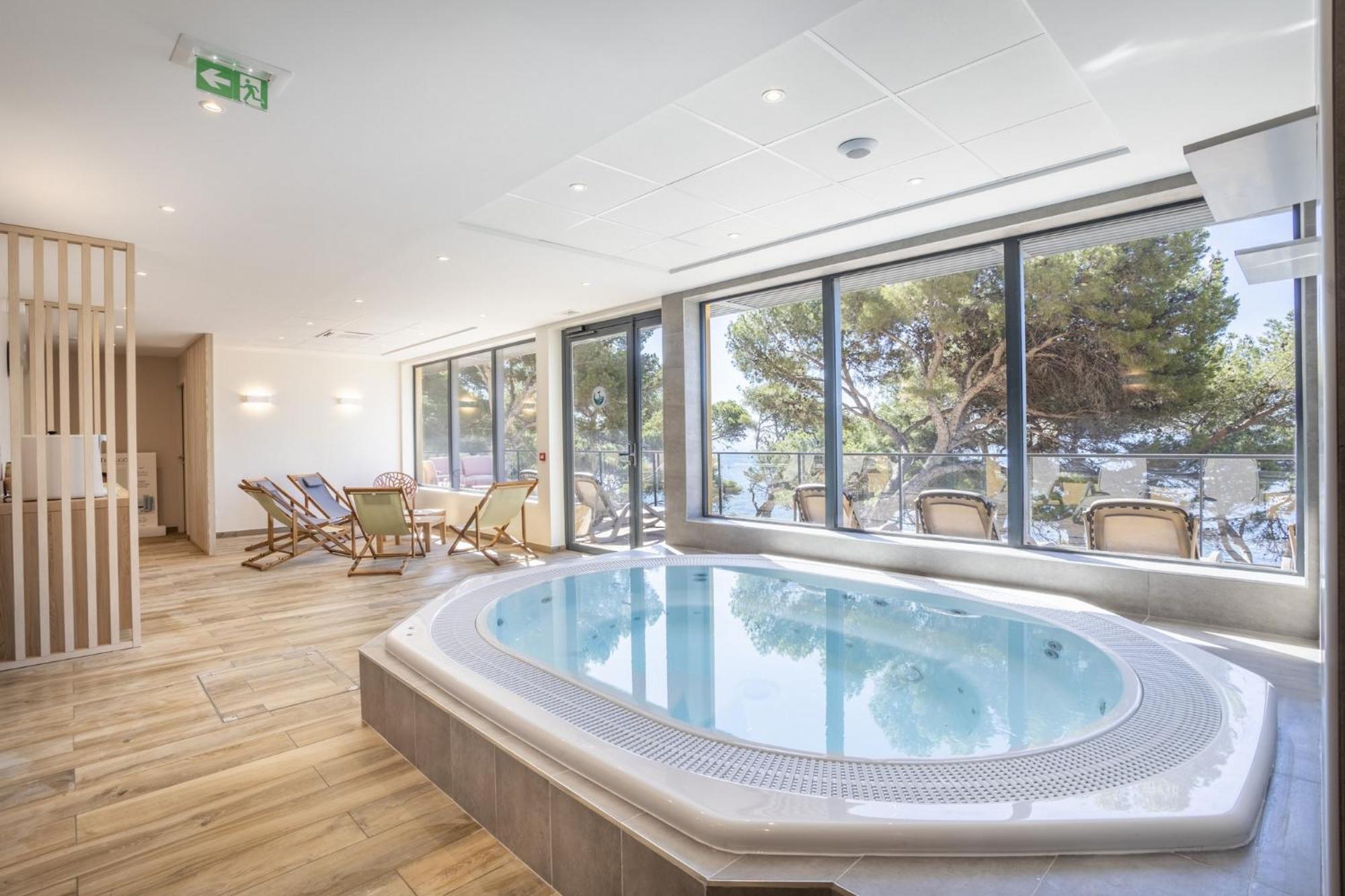 Village Club Mileade Holiday park 3*